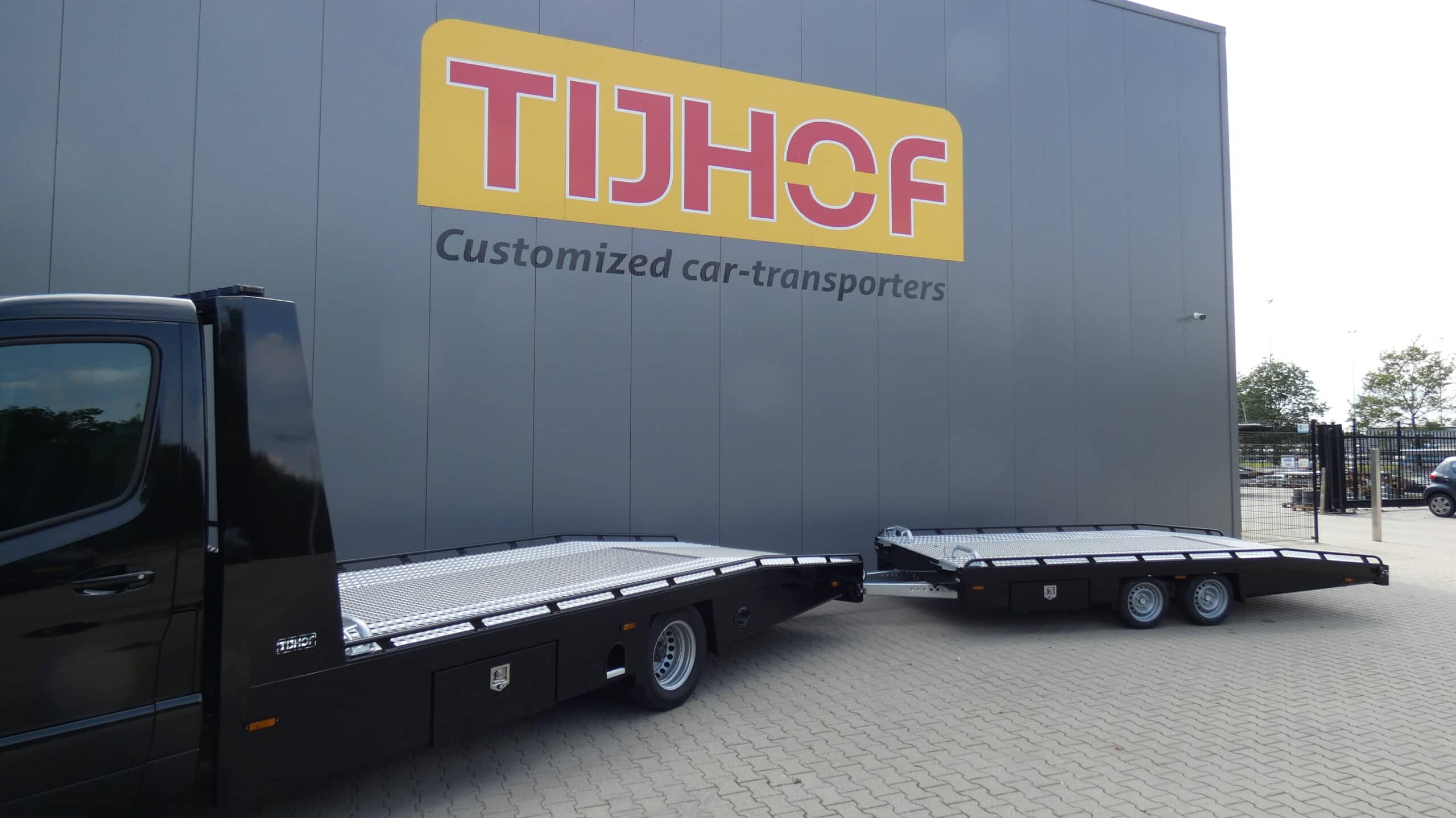Tijhof AluLiner met TA30-ANN aanhangwagen voor ANW Auto's