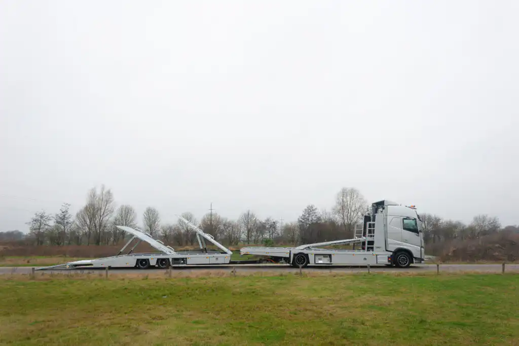 Volvo FH 2-3-lader + TA12000 voor Auto Vreman